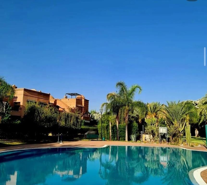 À louer – Bel appartement avec rooftop – Atlas Golf (Route de Fès)