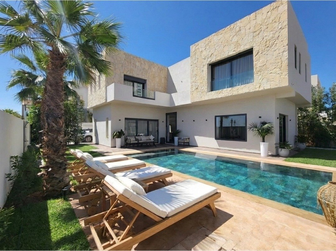 Belle Villa moderne avec piscine chauffée et hammam à Amelkis