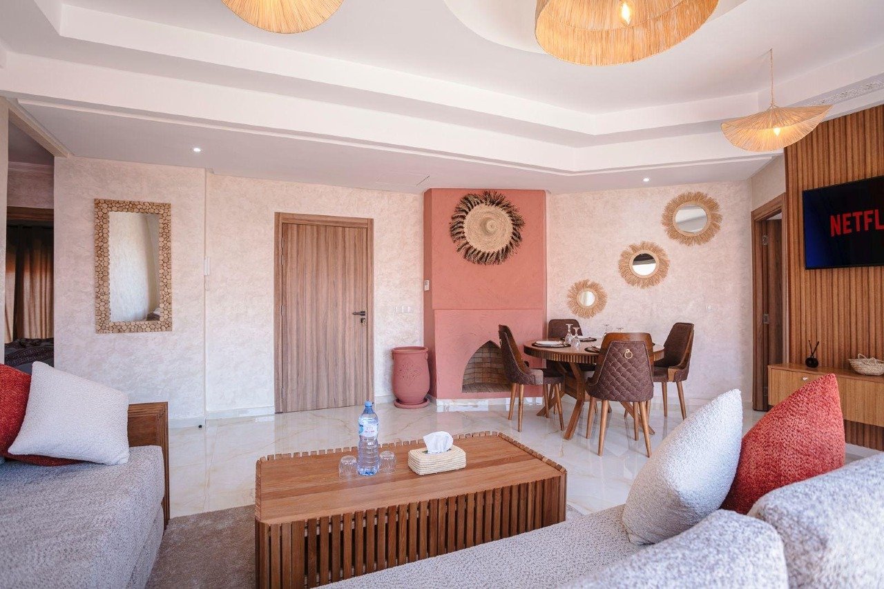 À LOUER – Superbe Appartement Meublé de 96 m² à Premium Village,10mn de Marrakech