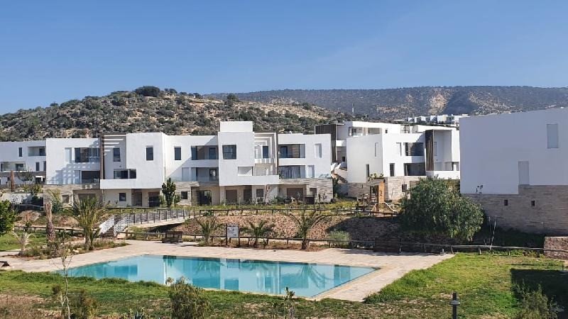 Superbe Apparement  à louer vide de 3 chambres, 150m² avec terrasse  et vue sur mer  et piscine  à  Tamourit Taghazout Bay